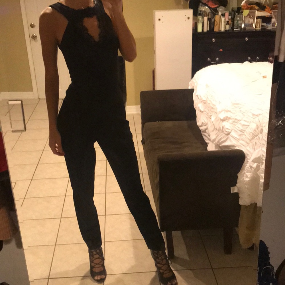 Black Jumper with Lace finish